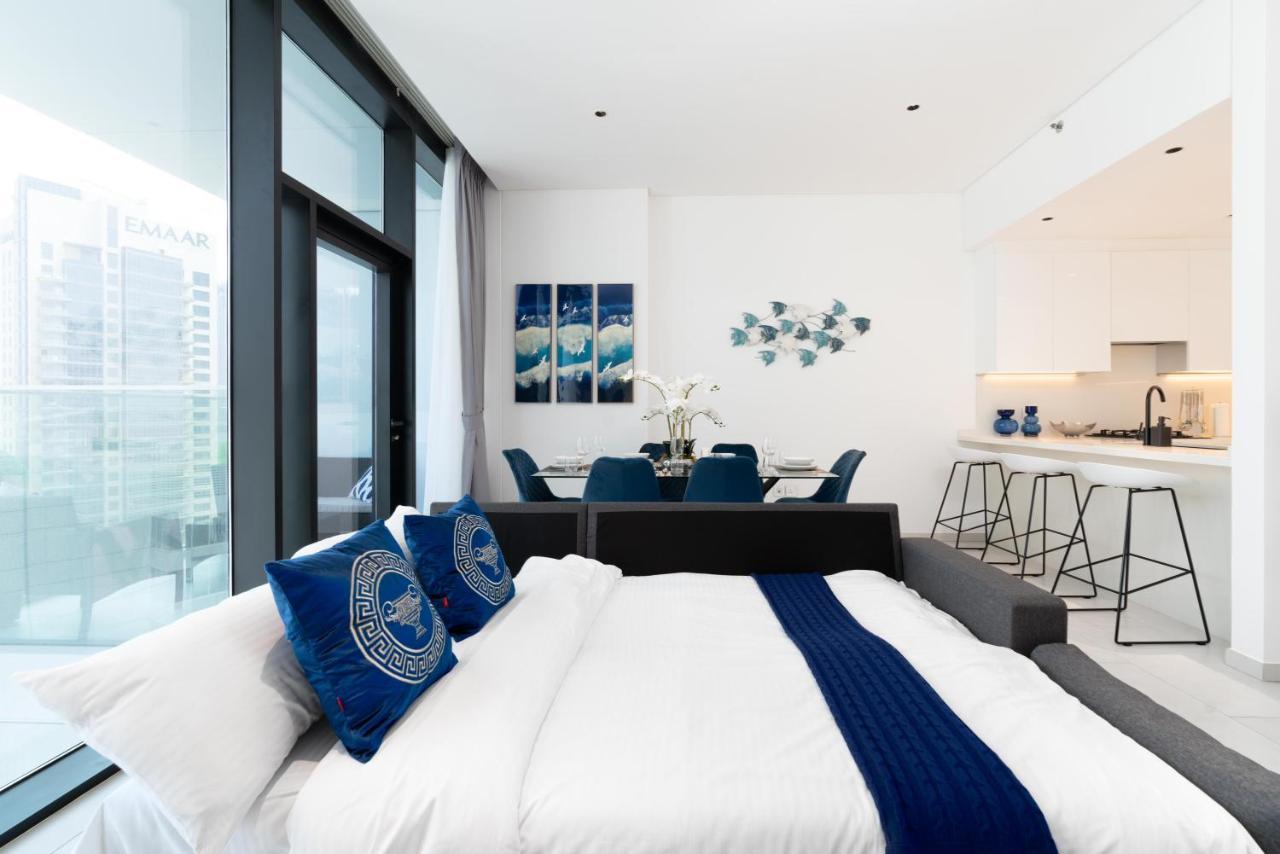 Ultimate Stay / 4 Beds / Burj Khalifa View / Ultra Modern / Business Bay Dubai Esterno foto